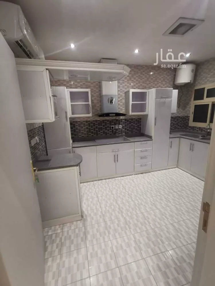 دور للإيجار في شارع فزارة, حي قرطبة, مدينة الرياض, منطقة الرياض صورة 2