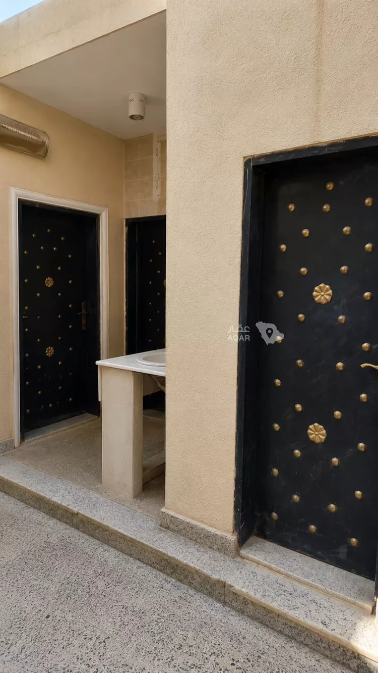 Villa for Sale in Riyadh Al Wahah 4