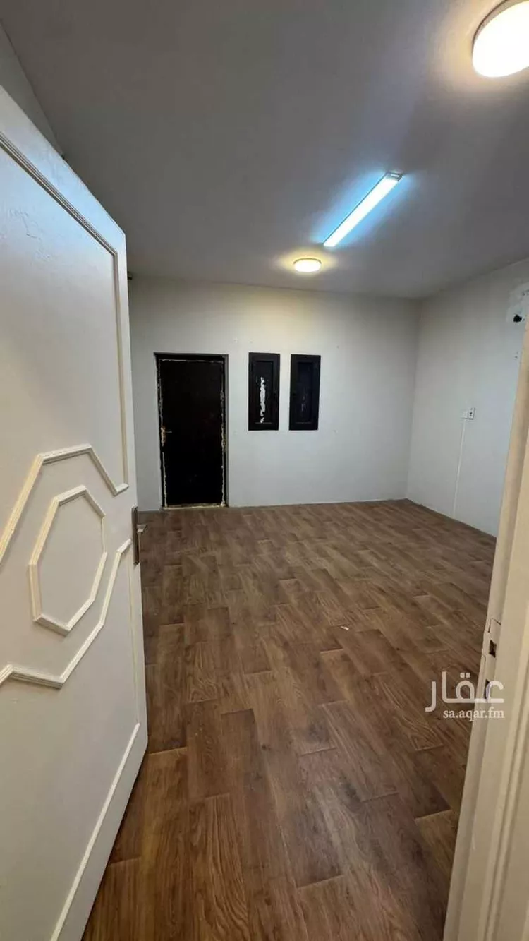 مكتب تجاري للإيجار في شارع الملك عبدالله ابن عبدالعزيز سعود الفرعي, حي الملك سلمان, مدينة الرياض, منطقة الرياض