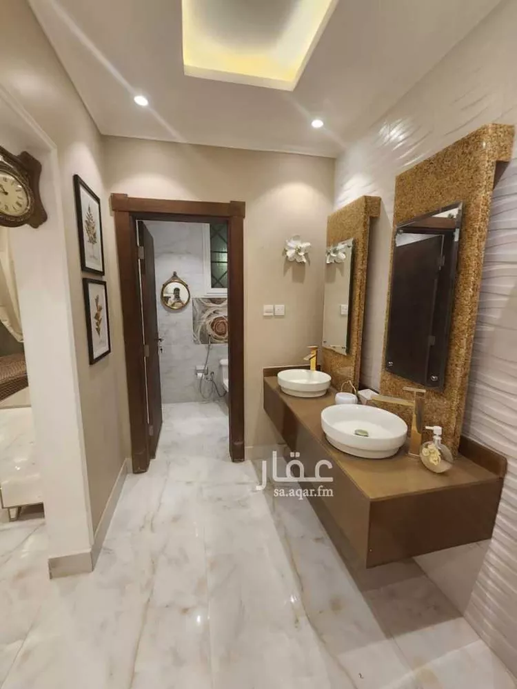 فيلا للبيع في شارع الثريا, حي الملك سلمان, مدينة الرياض, منطقة الرياض صورة 3