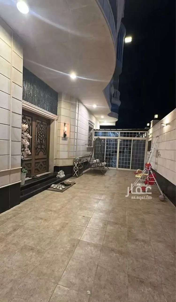 فيلا للبيع في شارع أبي المغيرة بن محمد بن محمد, حي الساحل, مدينة جدة, منطقة مكة المكرمة صورة 4