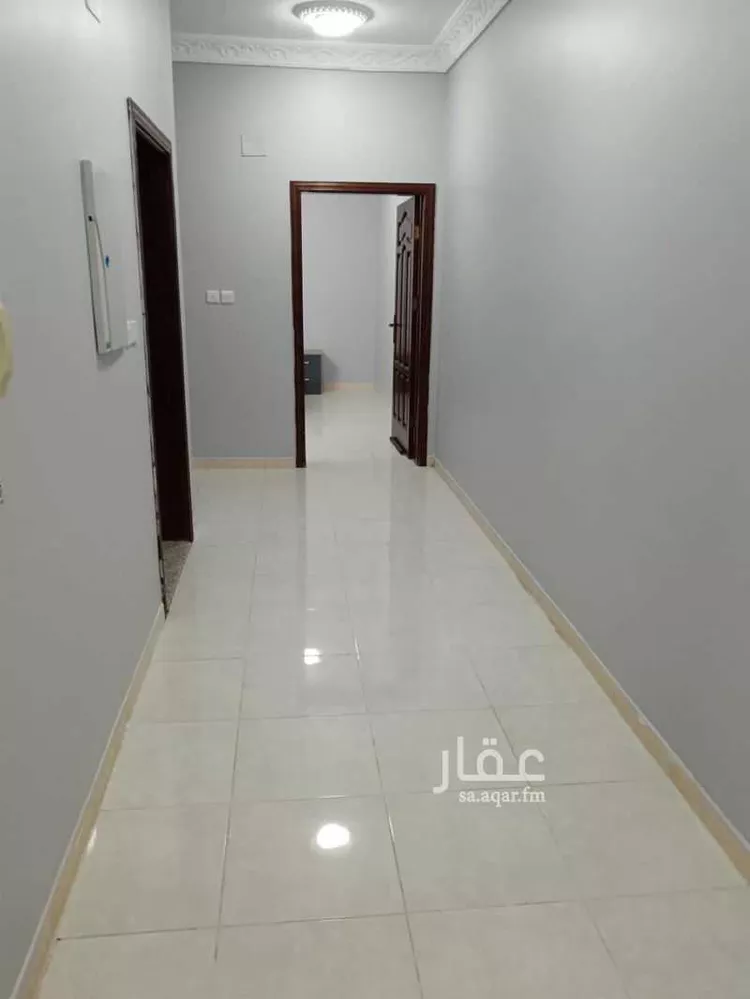 شقة للإيجار في شارع الحارث بن الصمة, حي الصفاء, مدينة رابغ, منطقة مكة المكرمة صورة 2