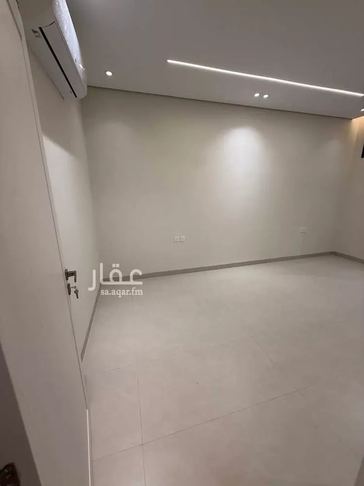 Floor for Rent in Riyadh Al Murabba 16
