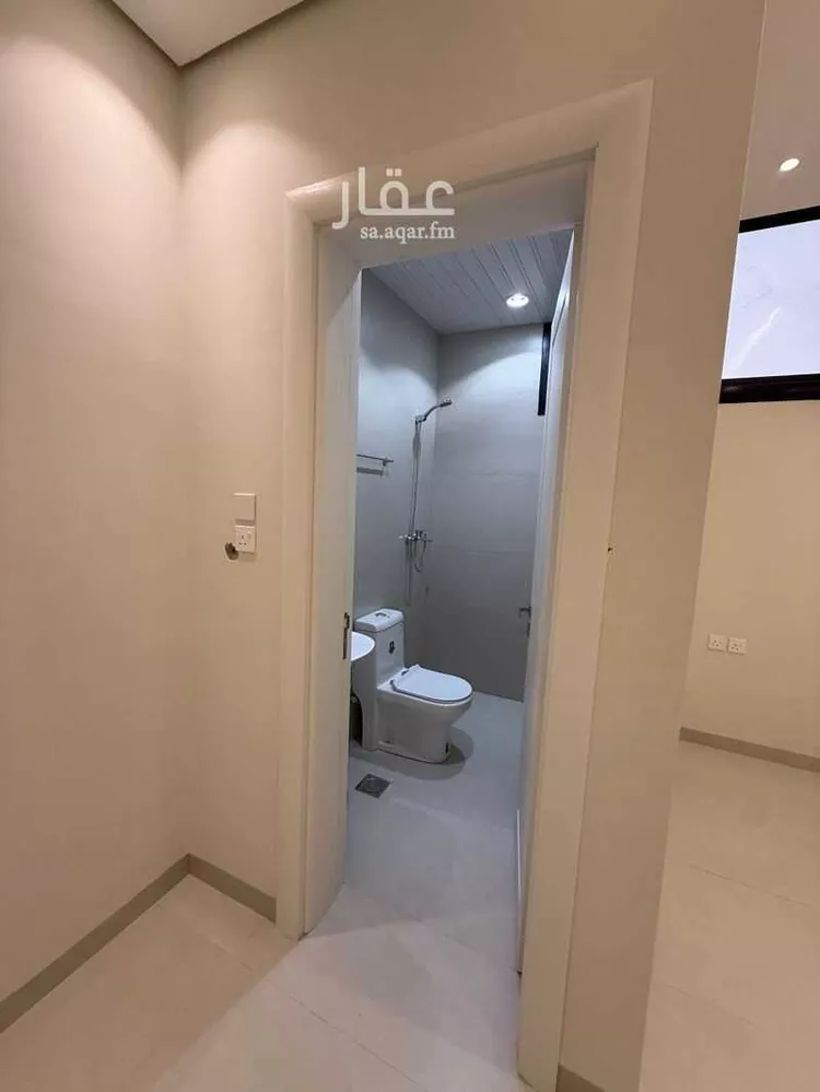 Floor for Rent in Riyadh Al Murabba 14
