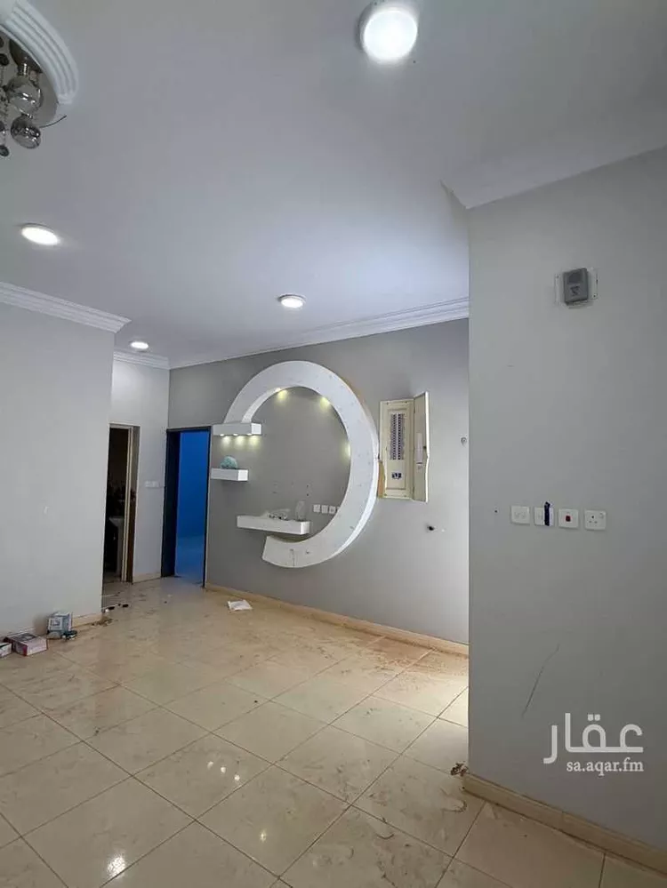 شقة للإيجار في شارع جبل نهير ، حي الورود ، طريف ، طريف