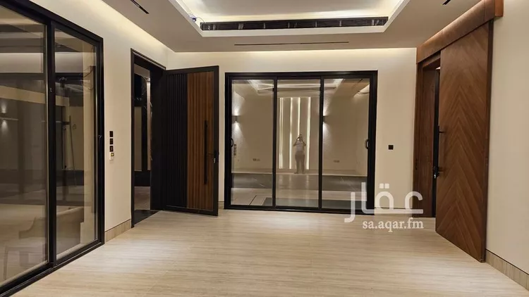 فيلا للبيع في شارع كلثوم بن وائل, حي العارض, مدينة الرياض, منطقة الرياض 10