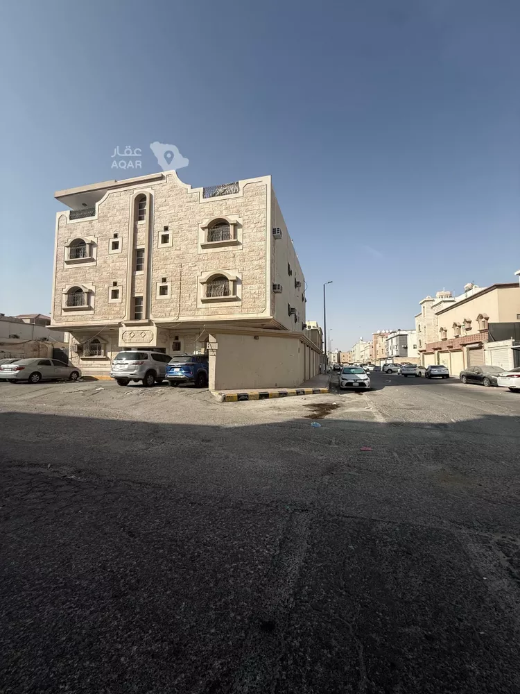 Building for Sale in Dammam An Nur 4