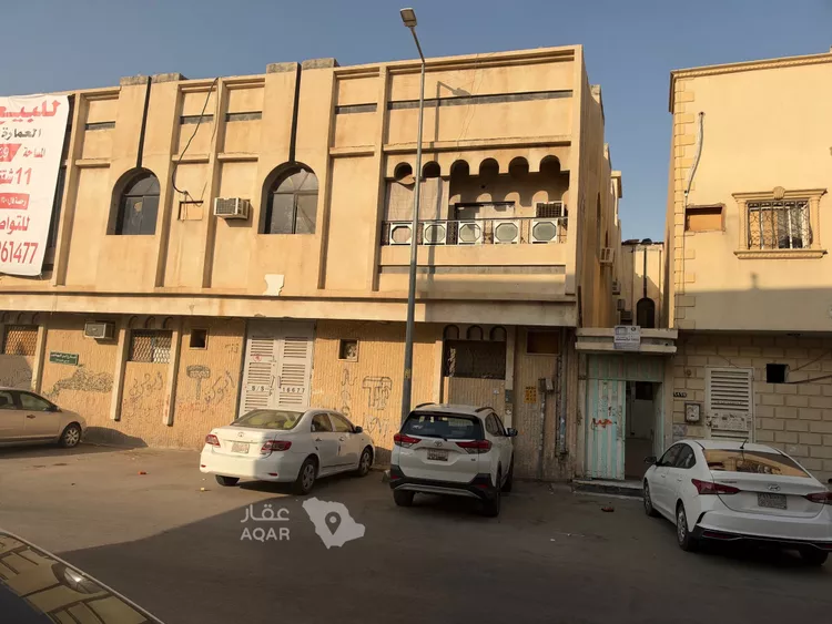 عمارة للبيع في شارع ابن المهاجر, حي غبيرا, مدينة الرياض, منطقة الرياض صورة 4