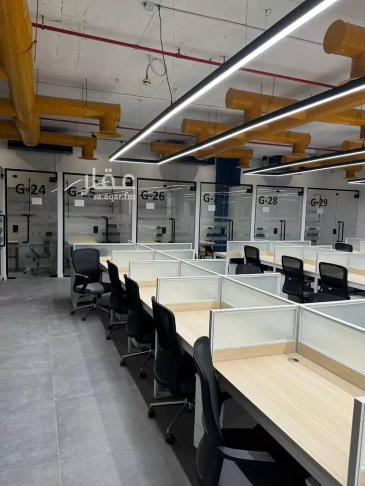 مكتب تجاري للإيجار في شارع الملك عبدالعزيز ابن عبدالرحمن سعود الفرعي, حي العارض, مدينة الرياض, منطقة الرياض صورة 2