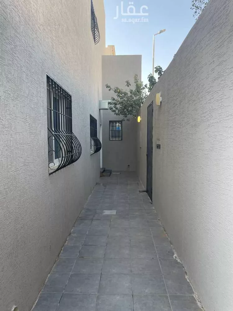 فيلا للبيع في حي ، شارع ابو موسى الاشعري ، حي القادسية ، عنيزة ، عنيزة 11
