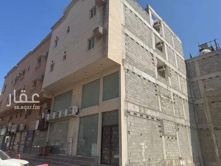 عمارة للإيجار في شارع السادس عشر, حي الثقبة, مدينة الخبر, المنطقة الشرقية