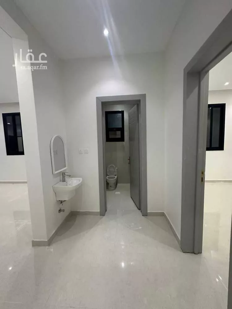 فيلا للبيع في شارع أبي العز الحبشي, حي المرجان, مدينة الرياض, منطقة الرياض 1 صورة