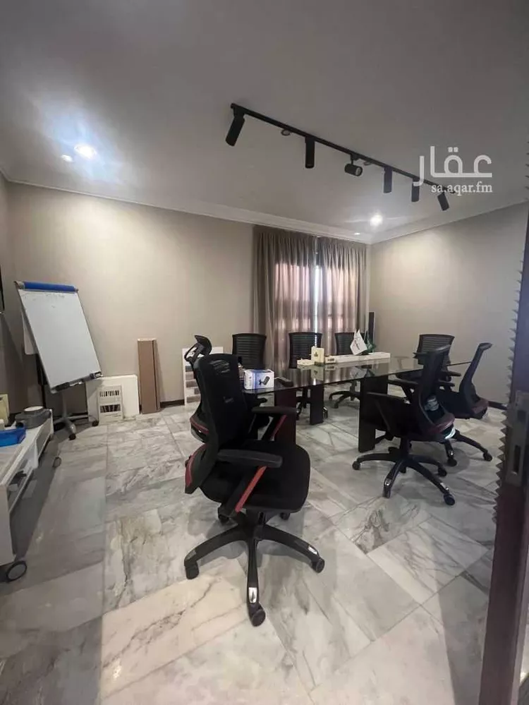 Commercial Office for Rent in Jeddah Ash Shati صورة 4