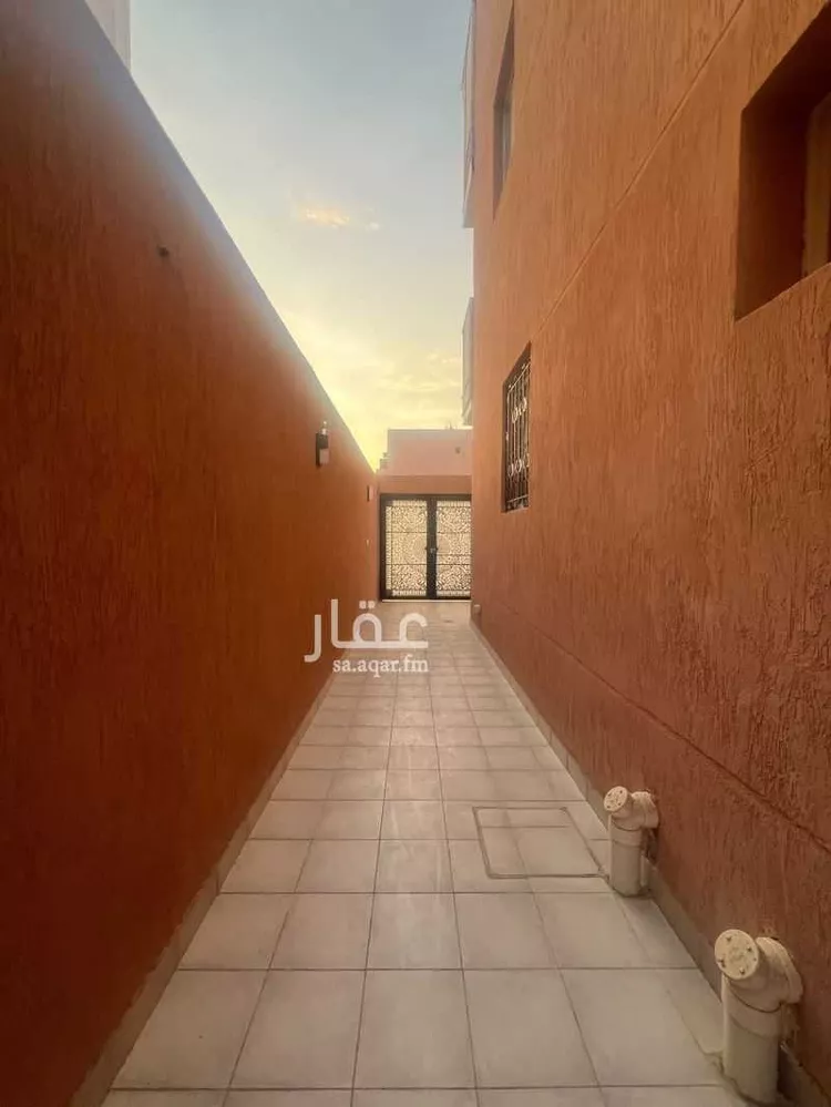 فيلا للبيع في شارع عبد الرحمن بن منقذ, حي الياقوت, مدينة جدة, منطقة مكة المكرمة صورة 4