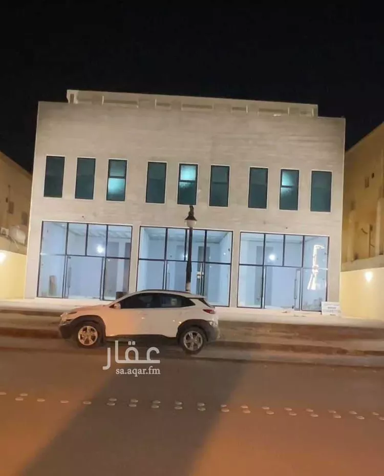 عمارة للبيع في شارع الخنساء ا, حي الصفراء, مدينة بريدة, منطقة القصيم صورة 2
