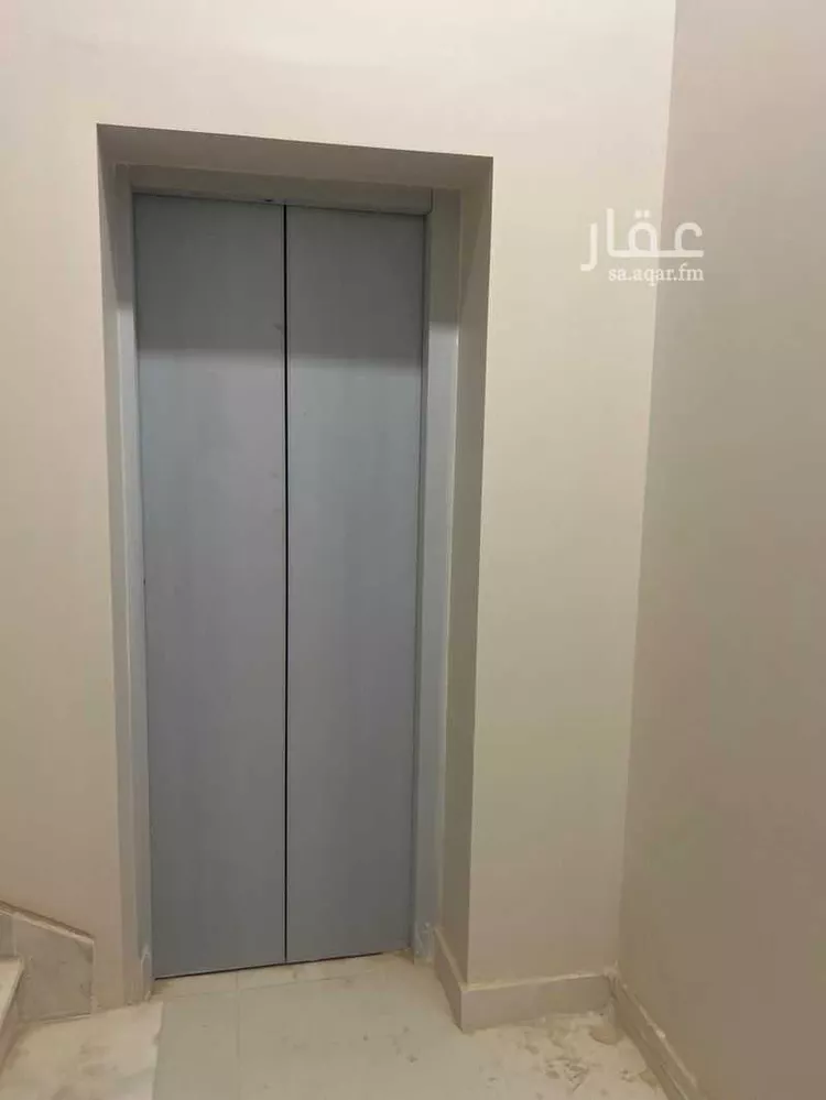 عمارة للبيع في شارع الخنساء ا, حي الصفراء, مدينة بريدة, منطقة القصيم 9