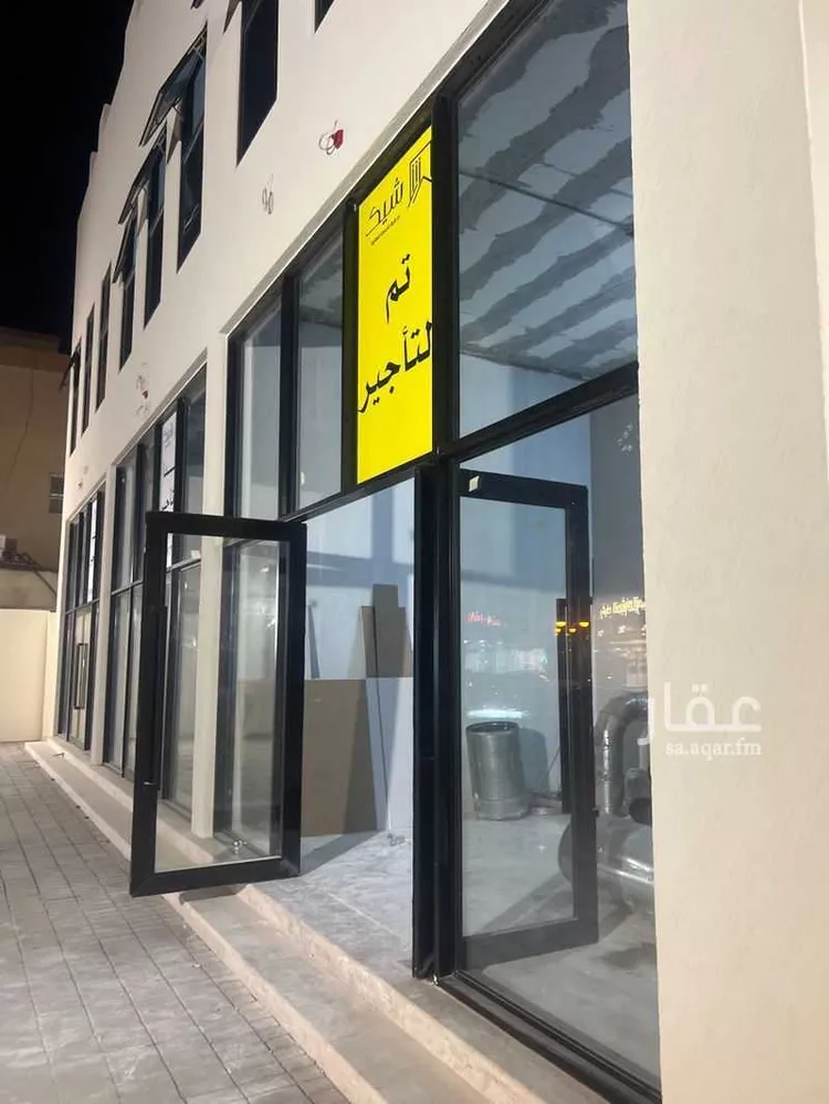 عمارة للبيع في شارع الخنساء ا, حي الصفراء, مدينة بريدة, منطقة القصيم صورة 3