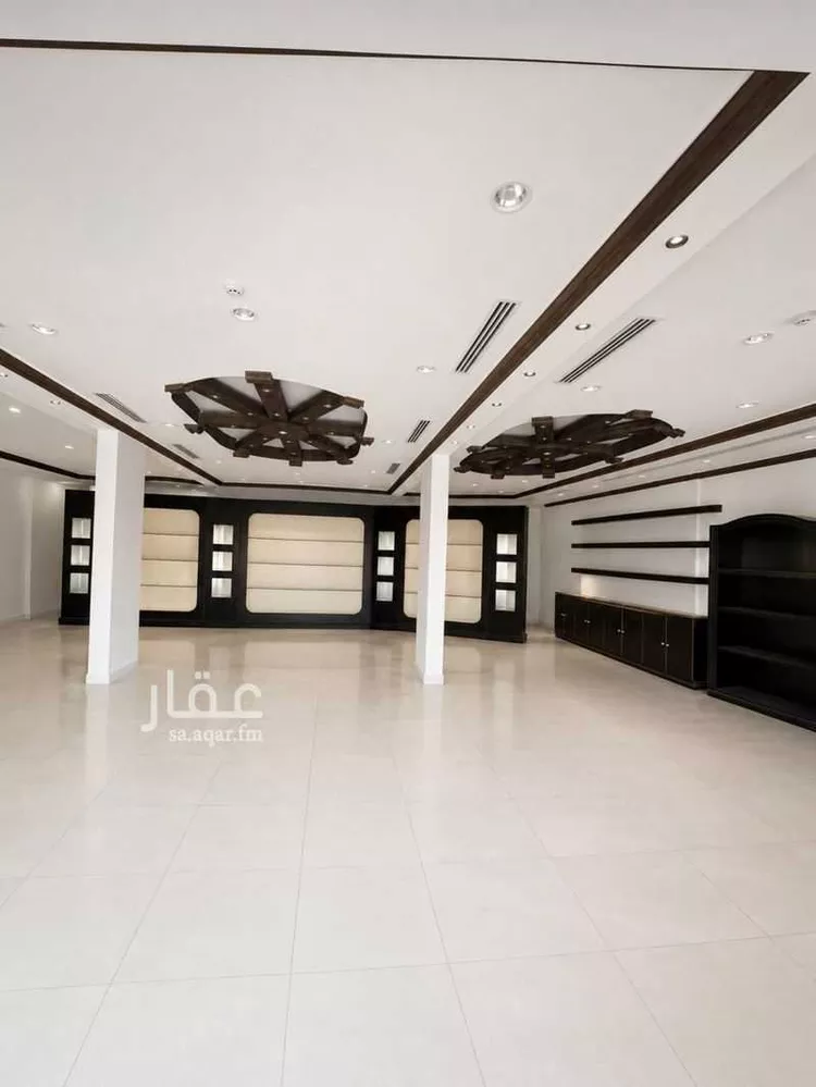 Building for Rent in Riyadh King Faisal