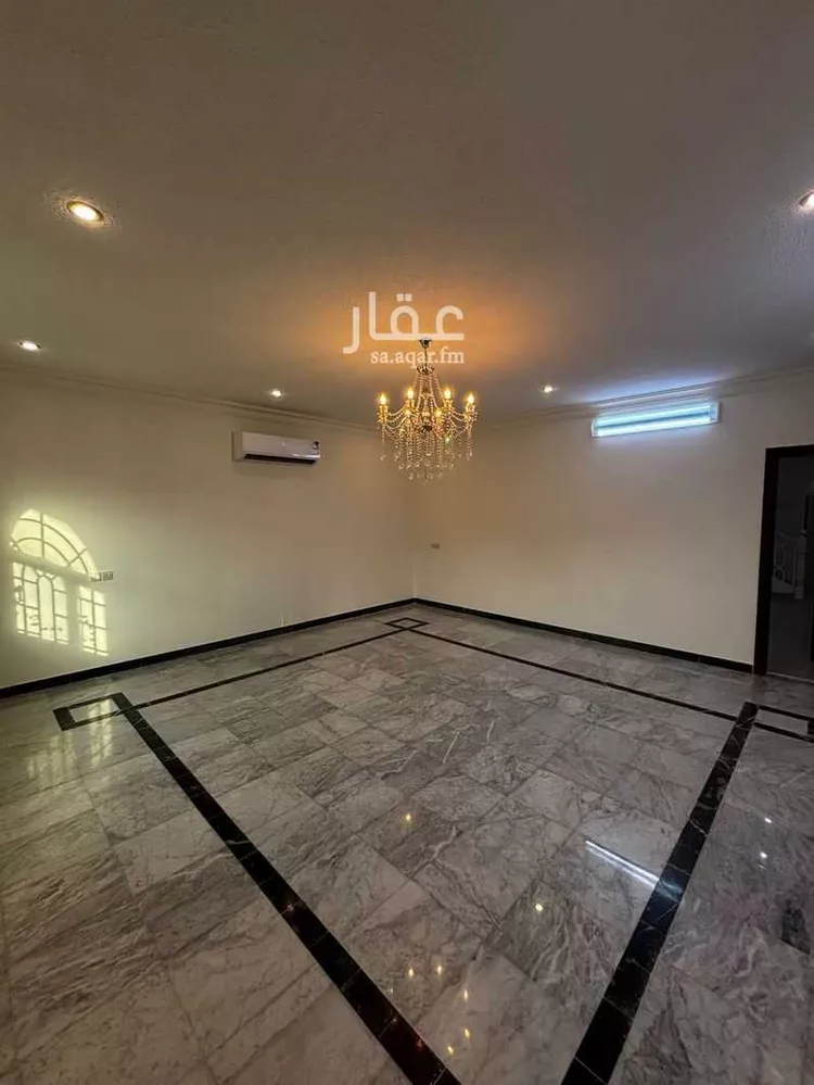 فيلا للإيجار في شارع جبل السوداء, حي النخيل, مدينة الرياض, منطقة الرياض صورة 3