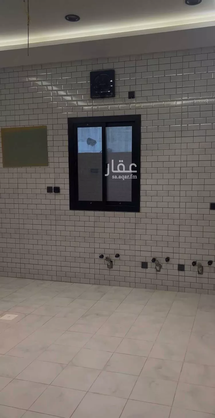 دور للبيع في شارع القرينية 371, حي القرينية, مدينة جدة, منطقة مكة المكرمة صورة 4