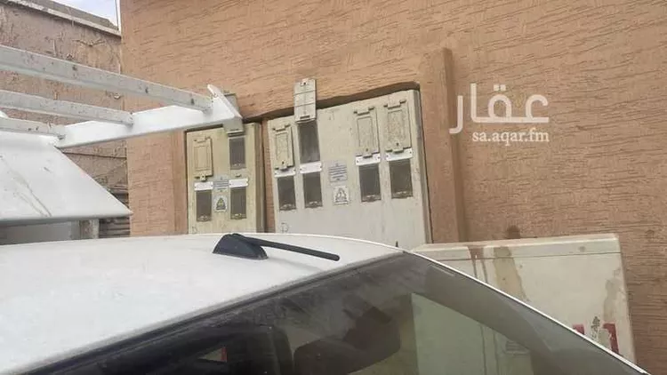 عمارة للبيع في شارع أنس الحارثي, حي عتيقة, مدينة الرياض, منطقة الرياض صورة 2