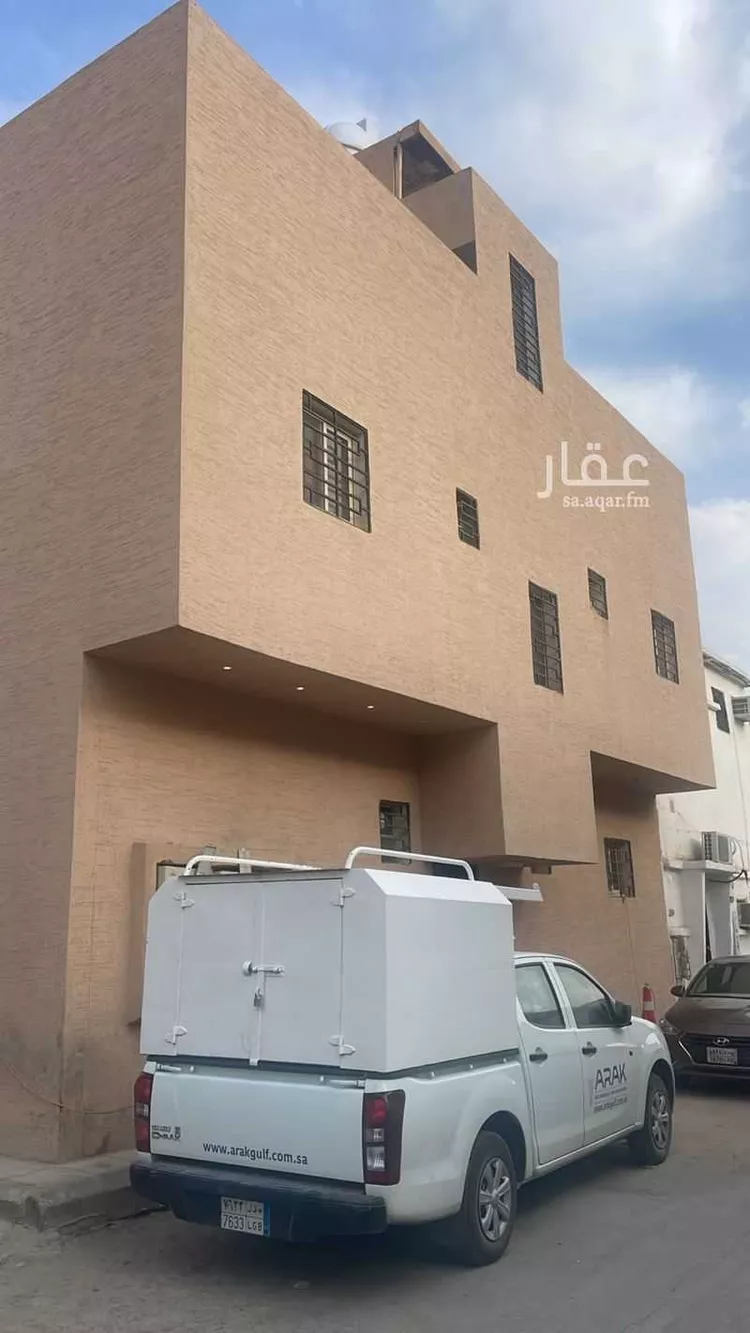 Building for Sale in Riyadh Utaiqah