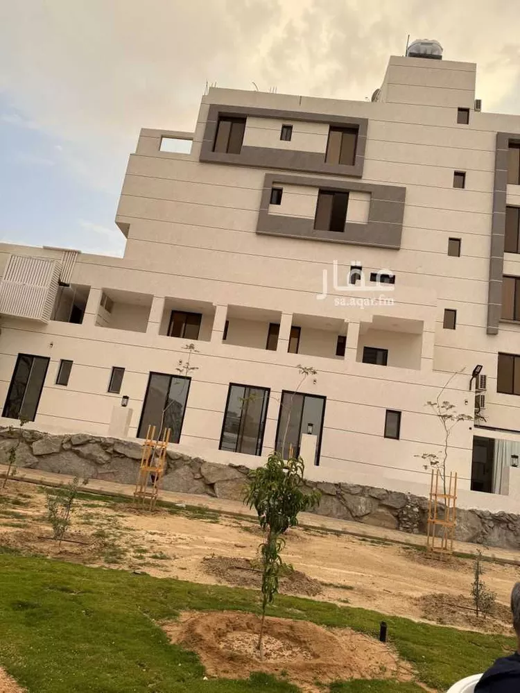 شقة للإيجار في شارع 10872466, حي الشاطئ, مدينة بلقرن, منطقة عسير