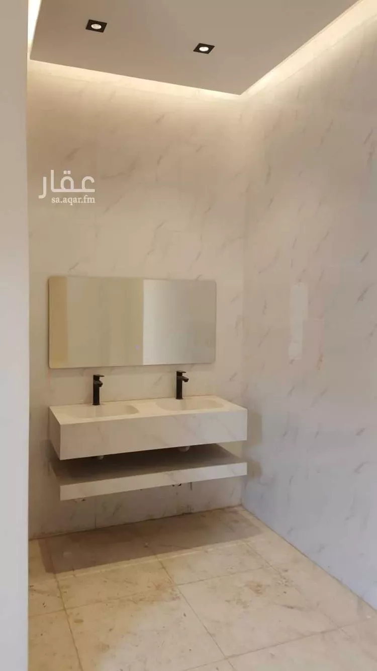 فيلا للبيع في شارع غيلان بن سلمه, حي السامر, مدينة جدة, منطقة مكة المكرمة