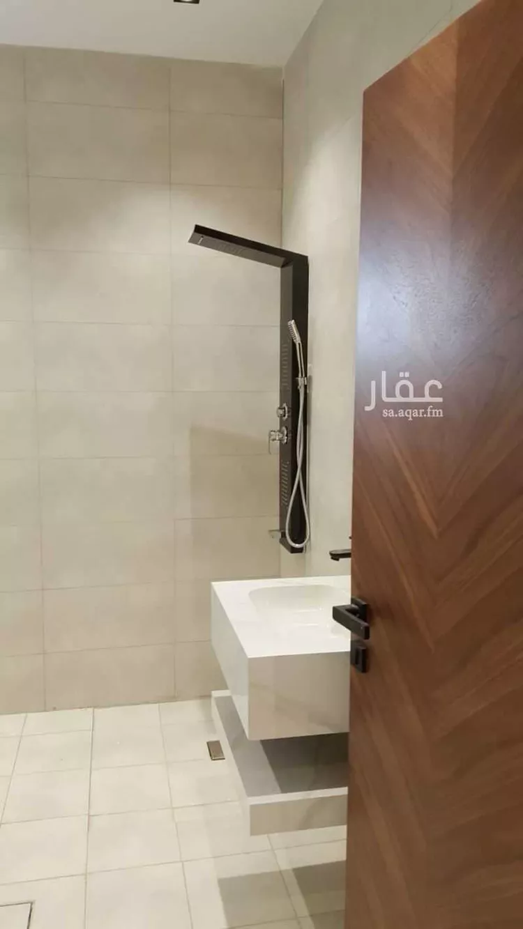 فيلا للبيع في شارع غيلان بن سلمه, حي السامر, مدينة جدة, منطقة مكة المكرمة صورة 3