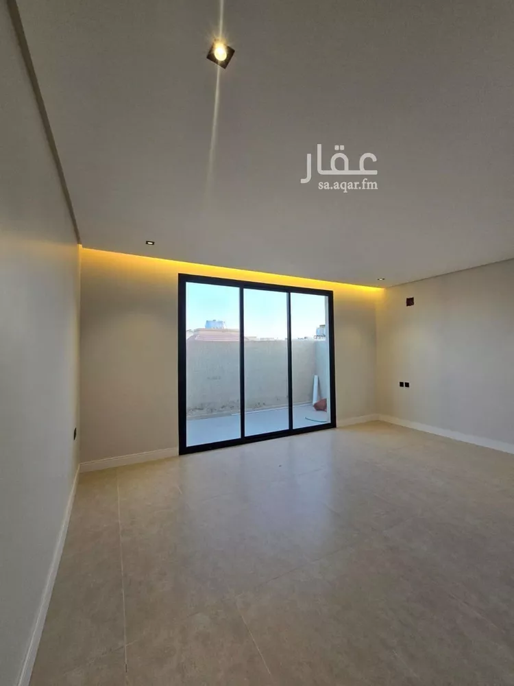 فيلا للبيع في شارع ابن شقير, حي شبرا, مدينة الرياض, منطقة الرياض صورة 3