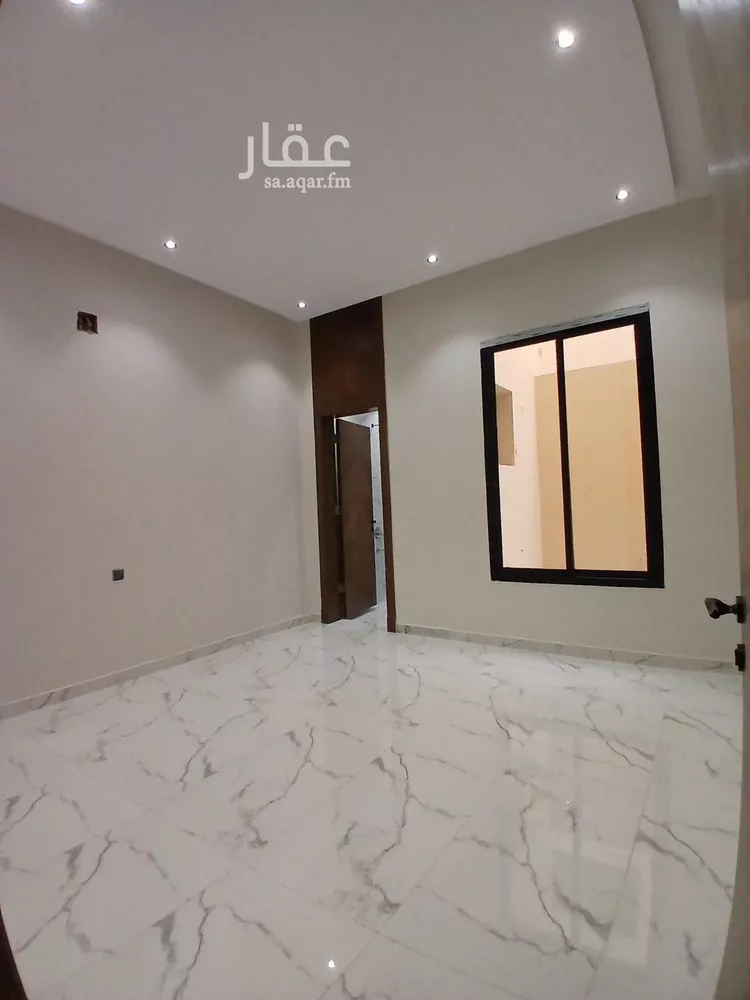 Floor for Sale in Riyadh Tuwaiq صورة 3
