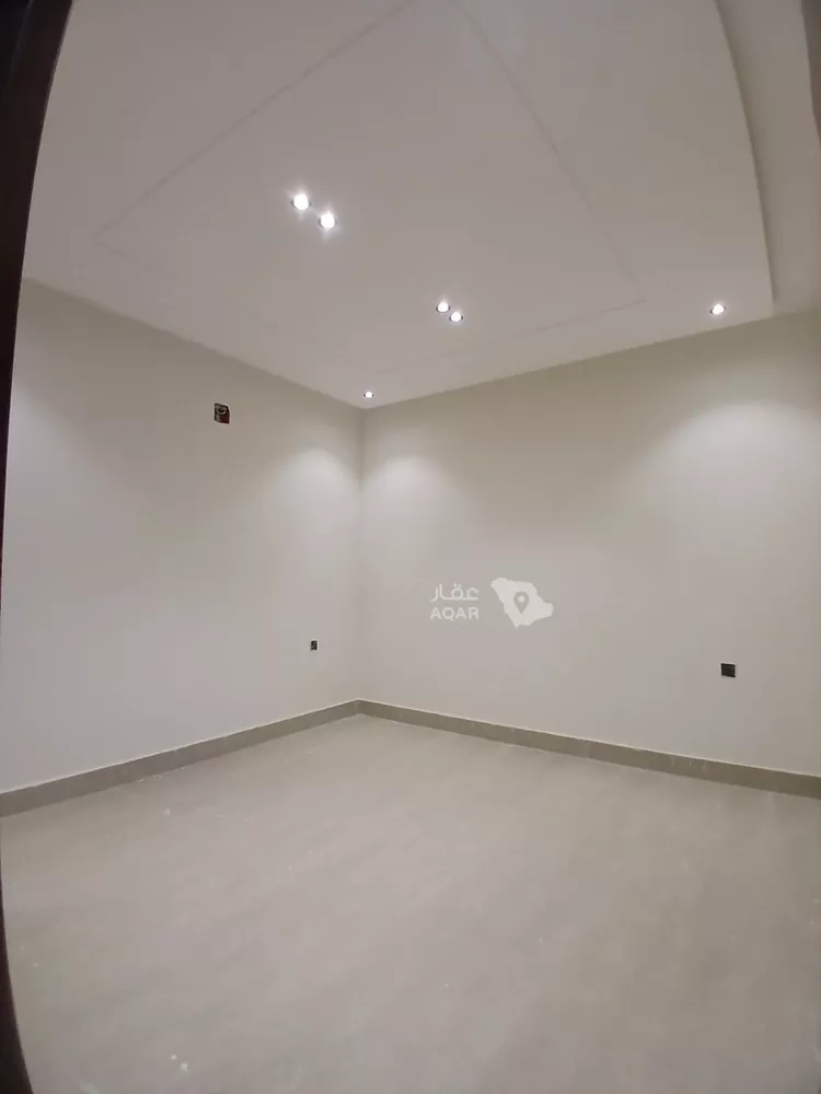 Floor for Sale in Riyadh Tuwaiq 11