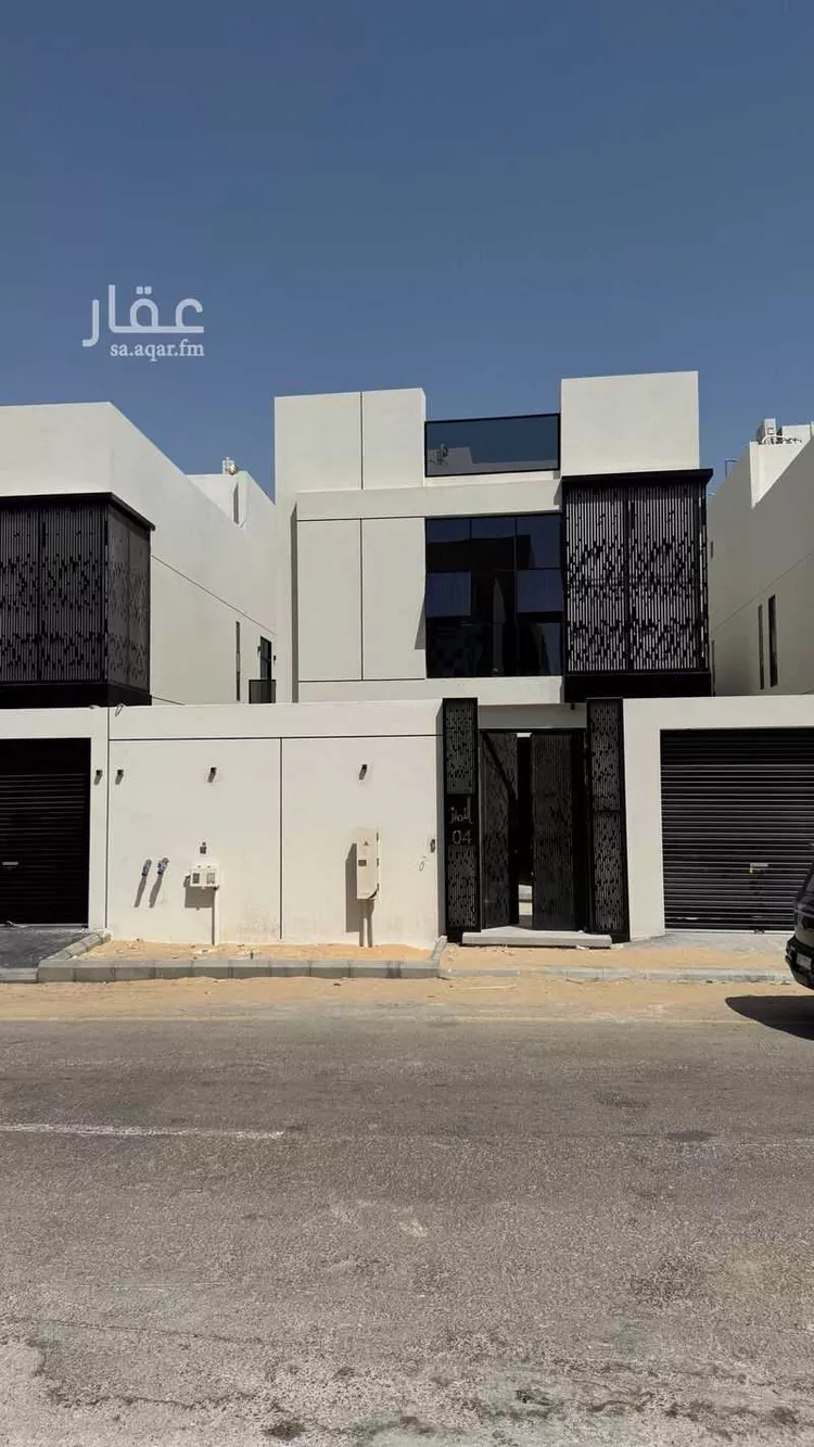 فيلا للبيع في شارع الرحمة, حي الشعلة, مدينة الدمام, المنطقة الشرقية