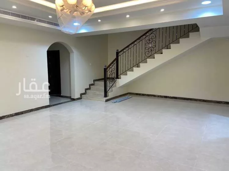فيلا للإيجار في حي ، شارع عين دار ، حي الصواري ، الخبر ، الخبر