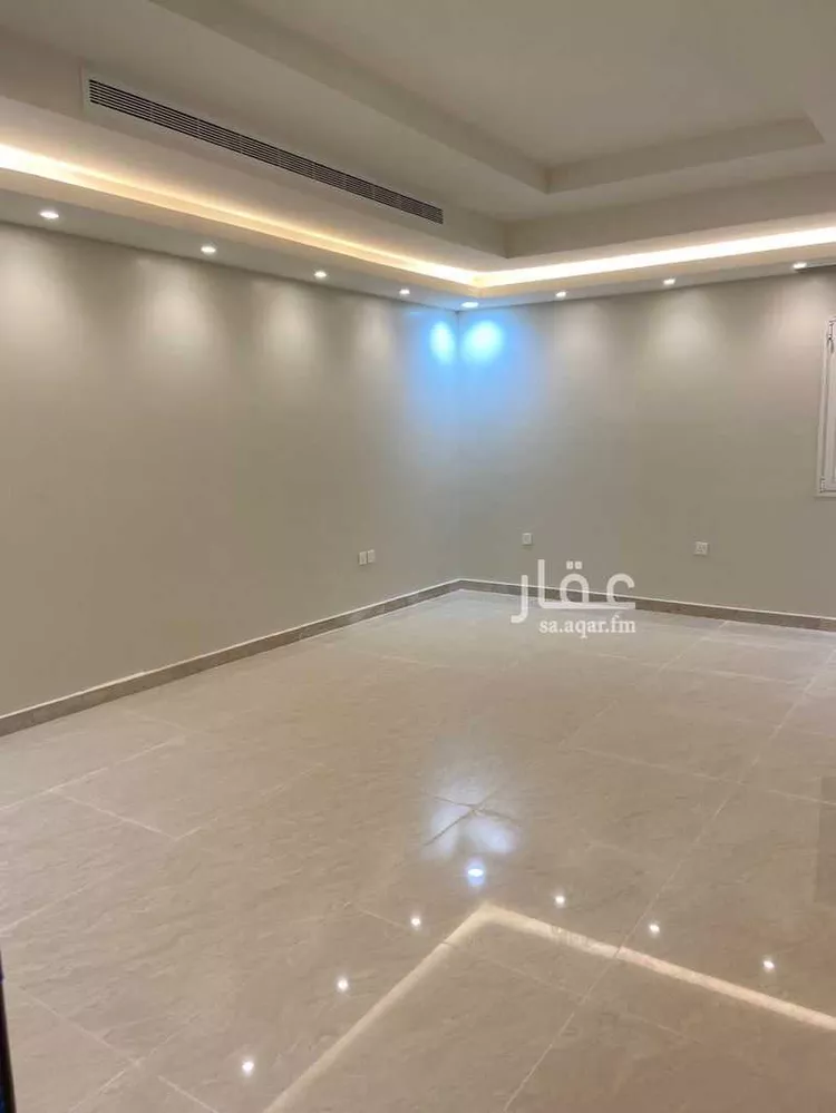 فيلا للبيع في حي ، شارع عين دار ، حي الصواري ، الخبر ، الخبر صورة 4