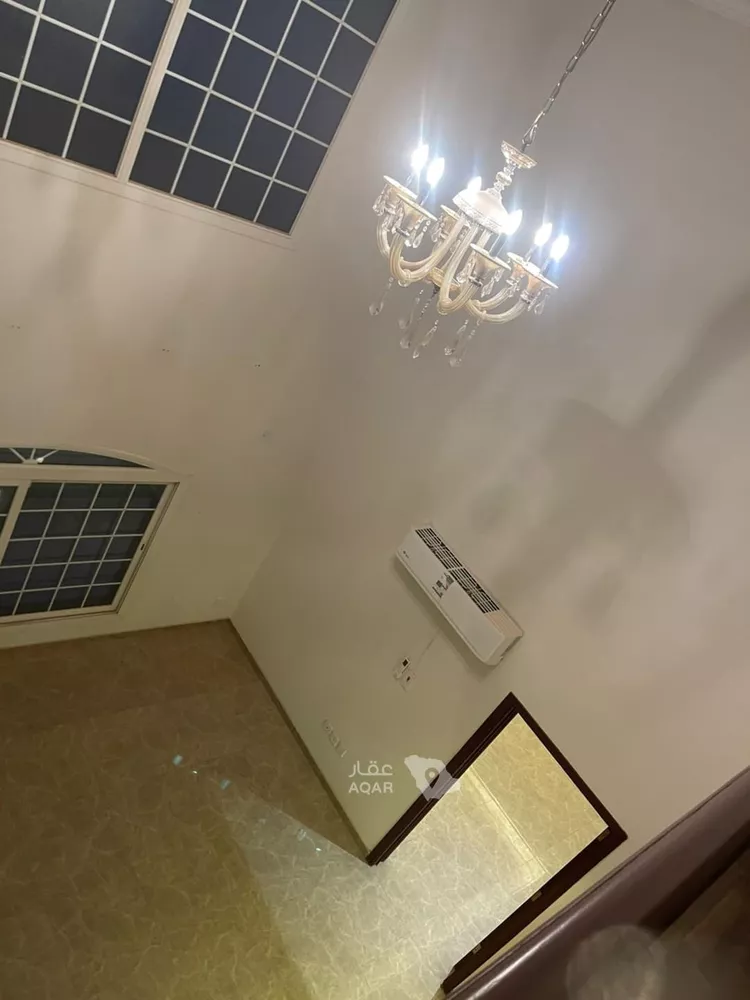 فيلا للإيجار في شارع السرايا, حي المحمدية, مدينة الرياض, منطقة الرياض صورة 4