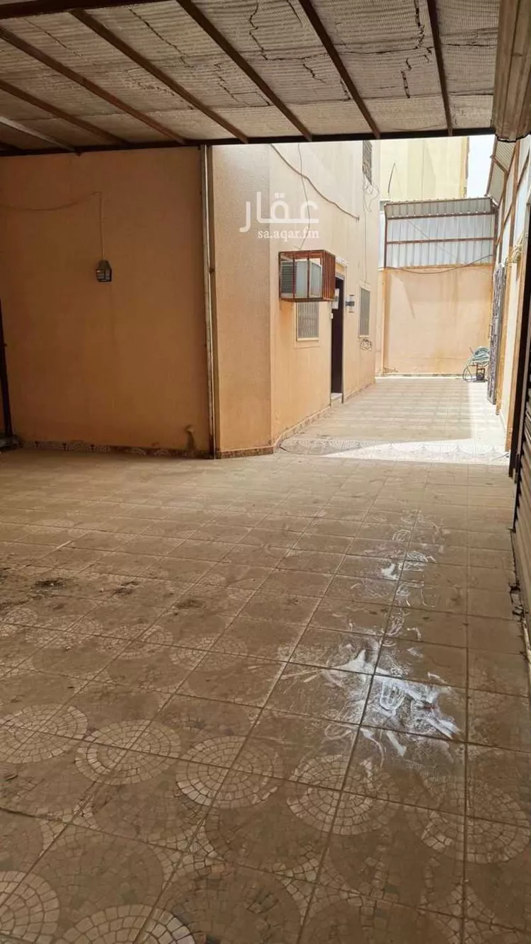 فيلا للبيع في شارع ابن الجارود, حي ظهرة البديعة, مدينة الرياض, منطقة الرياض صورة 4