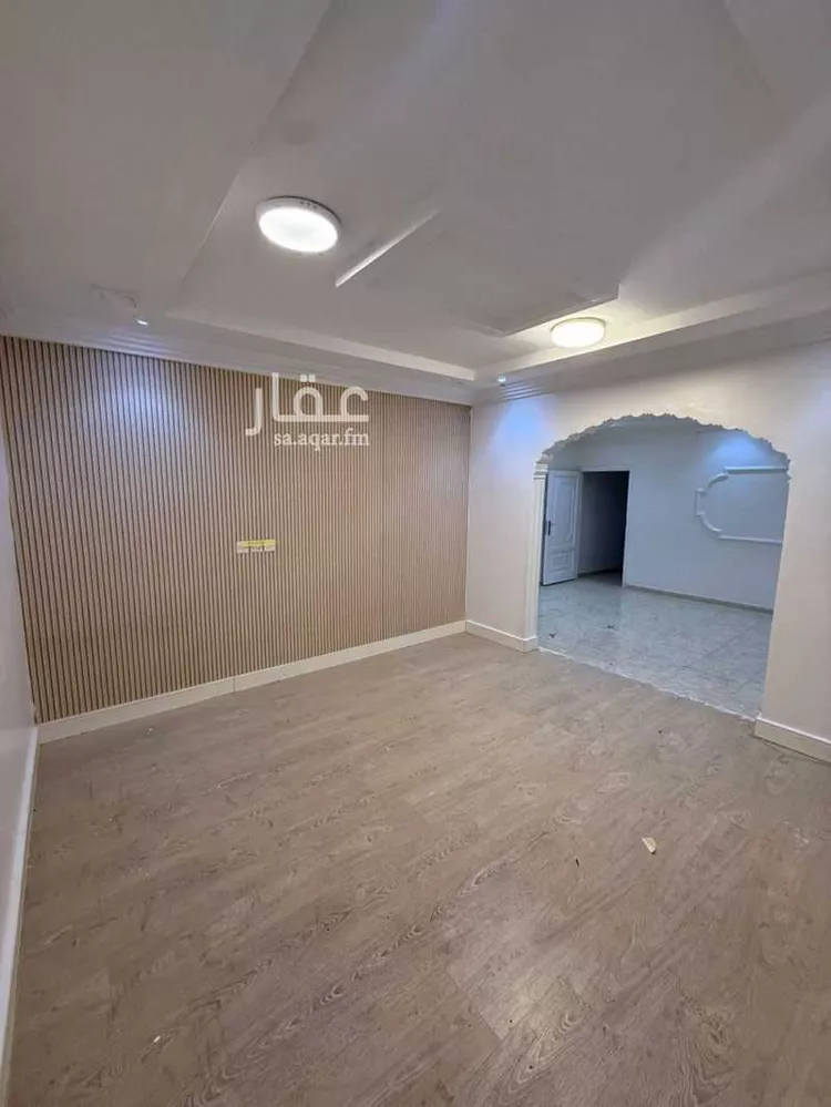 Floor for Rent in Riyadh Al Uraija Al Wusta صورة 2