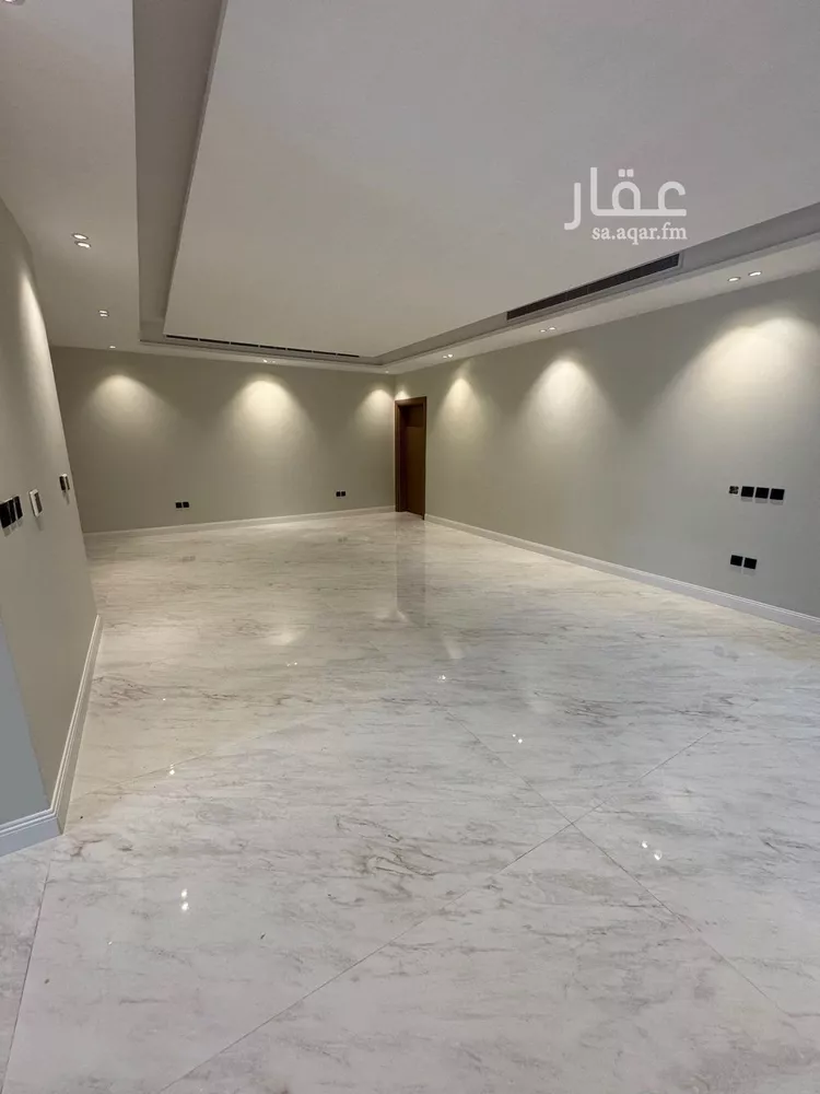 Villa for Sale in Jeddah Al Shera'a 7