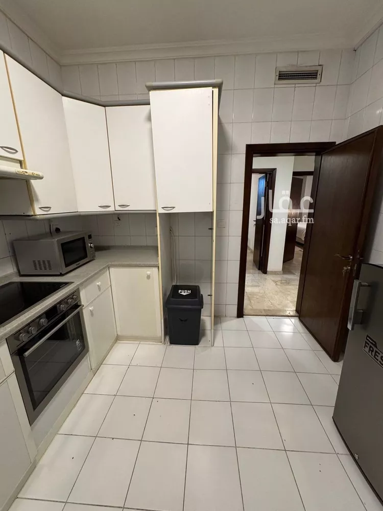 عمارة للإيجار في شارع صاري فرعي, حي السلامة, مدينة جدة, منطقة مكة المكرمة