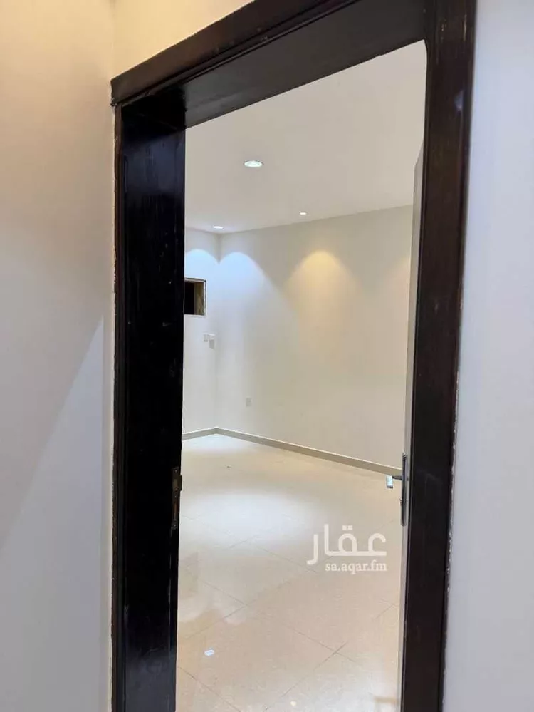 شقة للإيجار في شارع الحسن السكري, حي الأخباب, مدينة الطائف, منطقة مكة المكرمة 16