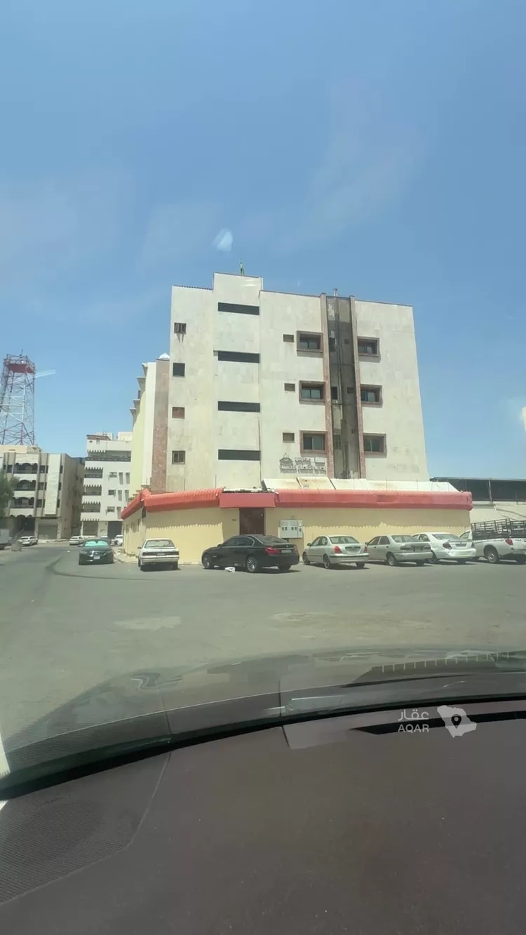 Building for Sale in Medina Al Duwaimah