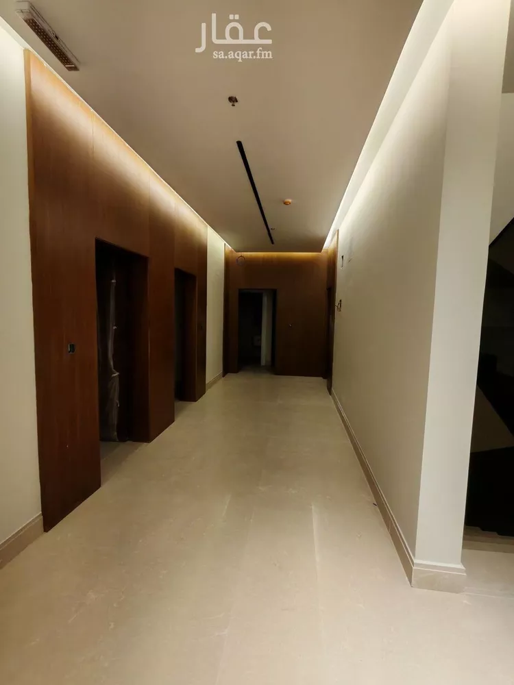 عمارة للإيجار في شارع عبدالعزيز أبا حسين, حي المرسلات, مدينة الرياض, منطقة الرياض 12