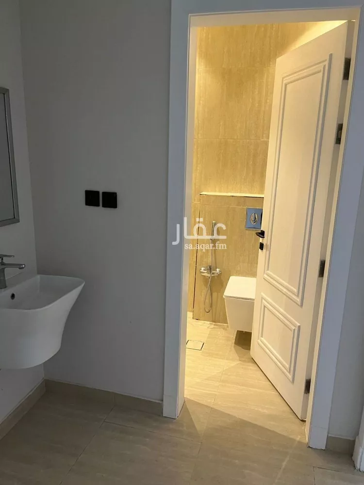 شقة للبيع في شارع شيبة بن عبدالرحمن, حي الروضة, مدينة الرياض, منطقة الرياض صورة 4