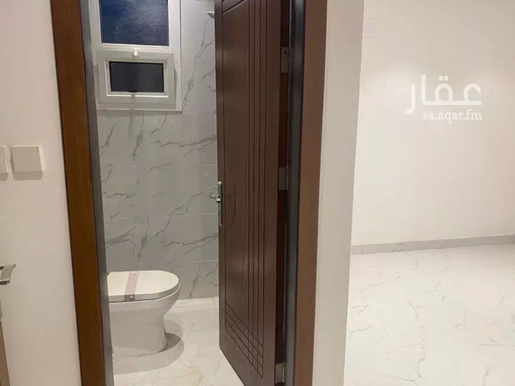 فيلا للبيع في شارع قطب الدين بن السلطان, حي النرجس, مدينة الرياض, منطقة الرياض 7