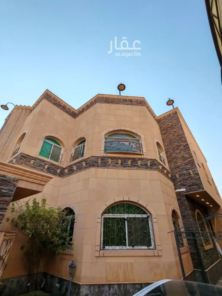 فيلا للبيع في شارع كداء, حي الربيع, مدينة الرياض, منطقة الرياض صورة 3