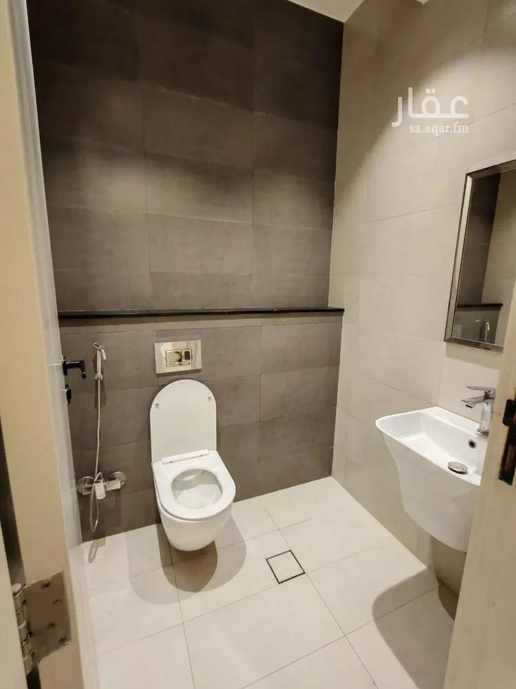 شقة للبيع في شارع ثعلبة بن سعد الخزرجي, حي العارض, مدينة الرياض, منطقة الرياض صورة 2
