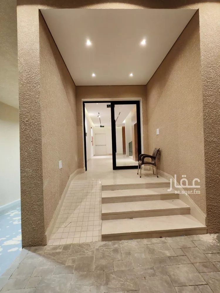 عمارة للإيجار في شارع عبدالعزيز أبا حسين, حي المرسلات, مدينة الرياض, منطقة الرياض 15