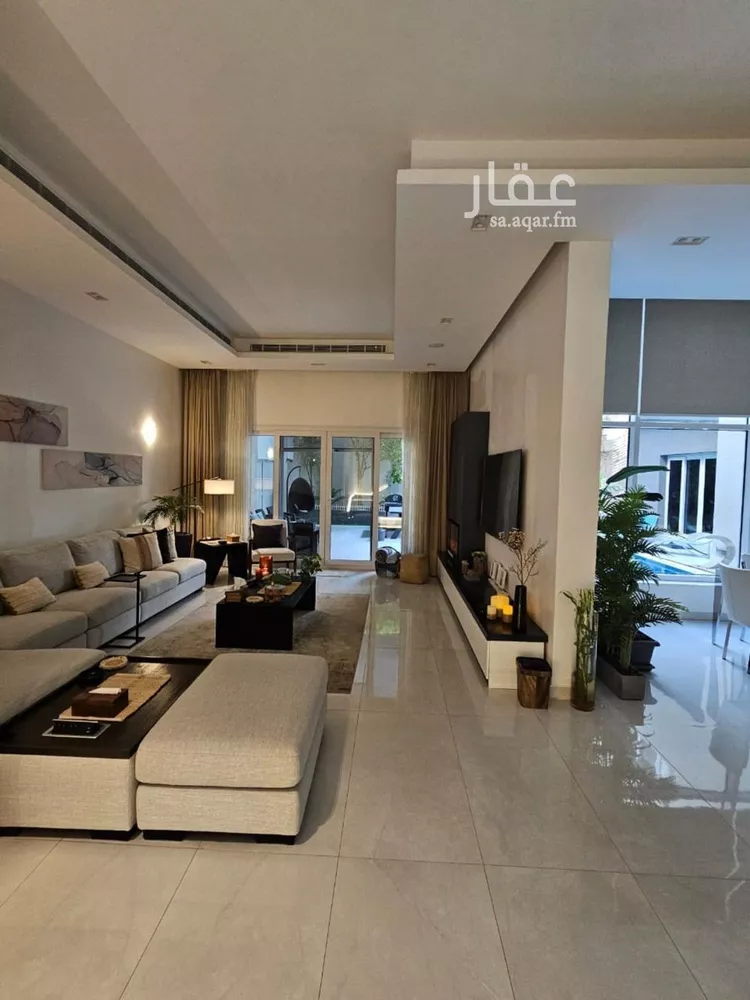 فيلا للبيع في شارع محمد العجيان, حي القيروان, مدينة الرياض, منطقة الرياض 9
