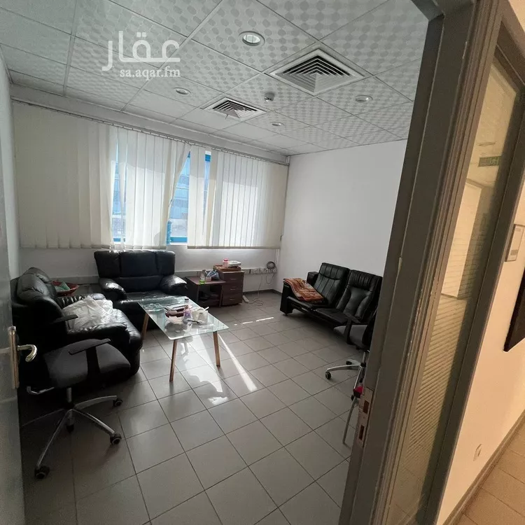 مكتب تجاري للإيجار في شارع وادي رحمة, حي غرناطة, مدينة الرياض, منطقة الرياض 22